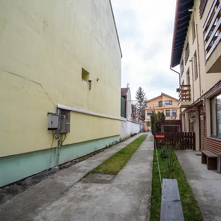 Barrique De Mijloc 1 Apartament