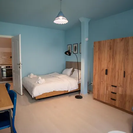 Barrique 24-4 - Breakfast Delivered & Minibar - Free Parking -officially Classified شقة *