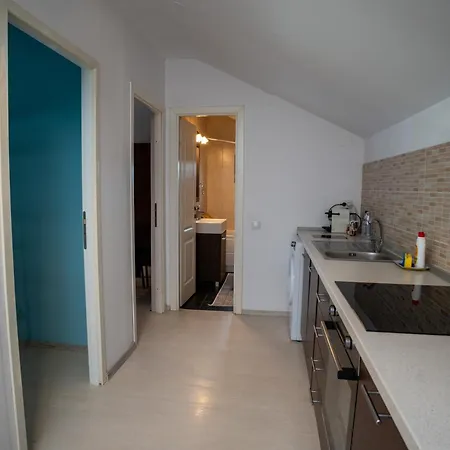 Barrique De Mijloc 1 Apartament Brașov