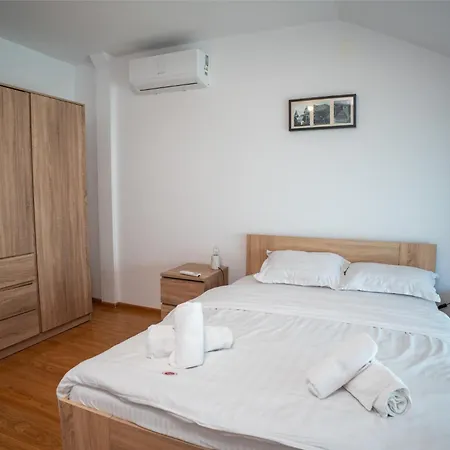 Barrique 24-4 - Breakfast Delivered & Minibar - Free Parking -officially Classified * براشوف