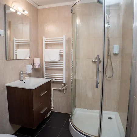 شقة Barrique 24-4 - Breakfast Delivered & Minibar - Free Parking -officially Classified براشوف