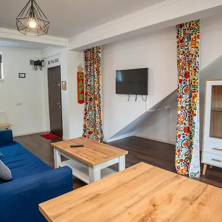 Barrique 24-4 - Breakfast Delivered & Minibar - Free Parking -officially Classified شقة