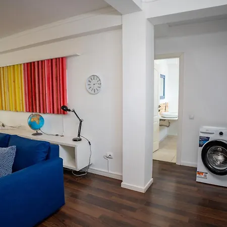 Barrique 24-4 - Breakfast Delivered & Minibar - Free Parking -officially Classified شقة براشوف