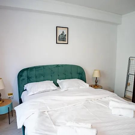 شقة Barrique 24-4 - Breakfast Delivered & Minibar - Free Parking -officially Classified براشوف
